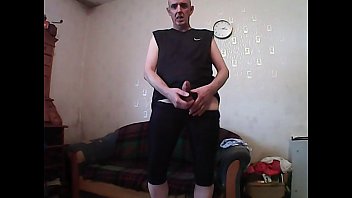Preview 3 of Small Cock 13 - stefan Piss