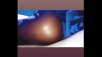 Preview 2 of Bang Bors 18com - E a morena rebolo gostoso