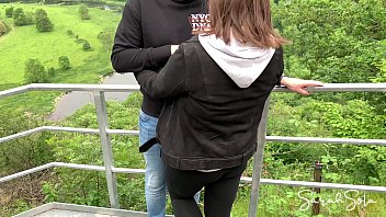 Preview 1 of Amadora Dupla Penetra O 1 - Public blowjob and fuck on a sightseeing tour - we nearly got caught