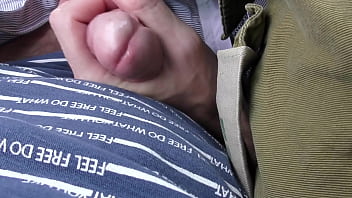 Preview 4 of Tite Boob Hd - A soldier in the Israeli army sucks a cock in a car