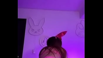 Preview 4 of Vlaamse Party - Danyan baile sexy