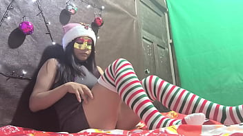 Preview 1 of Scary Movie Tara Tainton - My stepmom is getting hot with a dildo in her room and I watched her