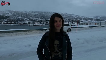 Preview 2 of Ver Pornos Geys - Welcome to Norway! Sex exhibitionism and flashing in public - DOLLSCULT
