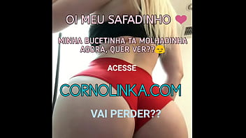 Preview 1 of Catches Neghbour - tocando uma siririca com minha bucetinha rosinha cheia de tes&atilde_o