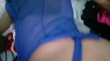 Preview 2 of Crush Crush Moist Uncensored - tirando a calcinha do cu