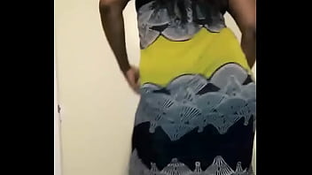 Preview 1 of Xxx Jabardasti Indian Hindi Me - Dee Dee M Kelly twerking that big ass
