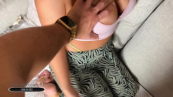 Preview 1 of Higghschool Bathroom Nial - MY GIRLFRIEND GETS HORNY WITH OUR VIP AND I FUCK HER ON THE SOFA