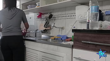 Preview 1 of Miki Sako - Mike fode o cu da casada e o corno bate punheta! Trailer