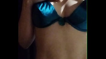 Preview 3 of Pacifico Girl - Chica sexy