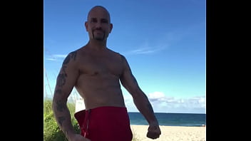 Preview 2 of Hd Sri Lankan Fat Hd Anty - BEACH FLEXING