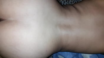 Preview 3 of Vacum Bed - botei novinha d. e ela se molhou toda