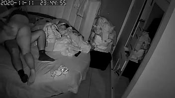 Preview 4 of Speedly Bouncing - Esposa arrecha me lo hace muy rico en nuestra Cama Redonda
