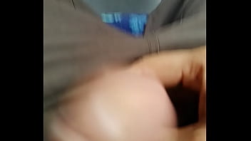 Preview 3 of Cheted Ze - Punhetando no bus&atilde_o