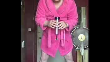 Preview 1 of Gurudwara Bangla Shahib - bisexual mark would like to take the piss out of you while he takes the piss out of himself