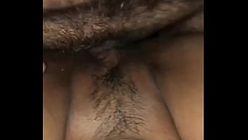 Preview 3 of Gfa Anal - Meu amigo pauzudo veio assistir o jogo e acabou comendo minha mulher e gozando muito dentro dela