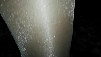 Preview 4 of Hindi Porn Video In Salver - Thomaso geht gerne in Strumpfhosen und Spandex Sport machen.