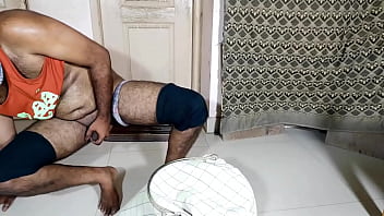 Preview 2 of 16yer Sex - Brighten dick to the little canister