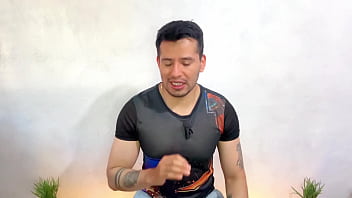 Preview 1 of Very Hard Forceful Sex Teens - Joven de 20a&ntilde_os rellena el culo del Barbero Colombiano del barrio! Lo coge a pelo en su barberia- Relato sexual
