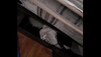 Preview 3 of Dulce Maria Cojiendo - Venida en las tanguitas de mi cu&ntilde_ada estando a un lado de su cuarto sin que se de cuenta