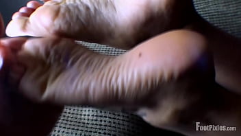 Preview 4 of Injestion Bdsm - Paris &quot_Wrinkled Soles&quot_