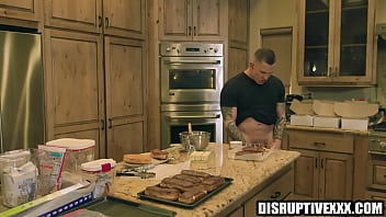 Preview 2 of Jennaangel - Gay buff brings his neighbor a cum filled donut | Muscular gays