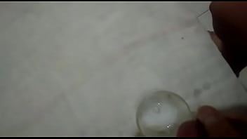 Preview 3 of Mom Big Ass Sex Real Son - Deliciosa verga chorreando leche por todos lados 5