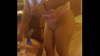 Preview 2 of Big Butt Granny Solo - Esposa en hotel