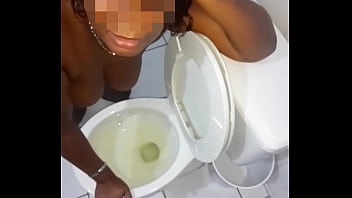 Preview 1 of Bus Trin Sex Japan - Toilet mouth