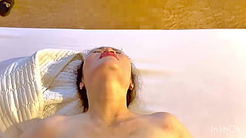 Preview 2 of Mother And Sun Of Wife - Phụt tinh tr&ugrave_ng v&agrave_o lồn m&aacute_y bay to,  m&uacute_p mụp . Sướng t&ecirc_ buồi