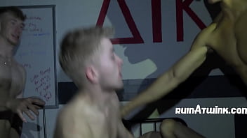 Preview 1 of Suny Leone Threesom - Twink At Full Disposition Of His Fraternity