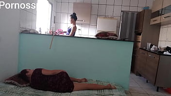 Preview 3 of Breast Elm - enquanto minha mulher briga comigo de um lado  eu fodo a amiga dela do outro