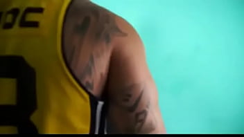 Preview 1 of Clips Tube Small Fm - Dois machos dominadores fazem passivo de putinha. / Alex Angel sendo mamado!!!