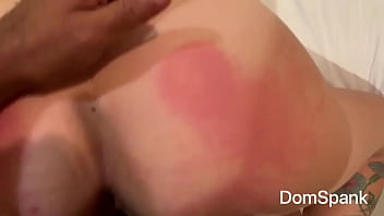 Preview 2 of Melayubaju Kurung Wahida - Petite white girlfriend  Pussy and Anal fuck full video in RED.