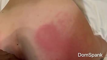 Preview 4 of Melayubaju Kurung Wahida - Petite white girlfriend  Pussy and Anal fuck full video in RED.