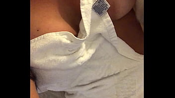 Preview 1 of 11 Year Boys Xnxx With Girl - Angel Lima mostrando marquinha de biqu&iacute_ni