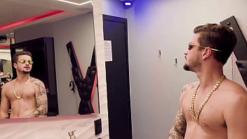 Preview 1 of Britanya Raseva - Mamei os 24cm do Maloka - Erick Diaz Realiza Meu Sonho - Parte 2 (COMPLETO NO XVIDEOS RED)