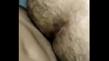 Preview 1 of German Reality - Fudendo o peludinho no banheiro da escola RJ