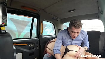 Preview 4 of Pilla Amma - Taxi driver with obscene suggestions