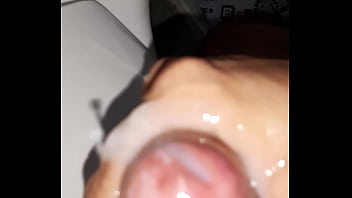 Preview 4 of Dejo Levantar Falda - Corrida de mucha leche. Lechita espesa y en mucha cantidad. Milk for sexy girl. Semen en cantidad.