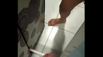 Preview 3 of Geoppef - Masturbando e gozando porra