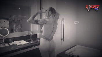 Preview 1 of Ghetto Nylon Teens Hot - Rocket TV- SOFT &amp_ WET FT. CASSIDY LUXE TEASER