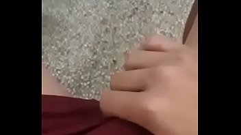 Preview 1 of Indo Mustributi - Paja en el ba&ntilde_o