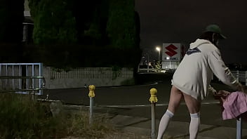 Preview 3 of Desi Indian Glasses Girl Mms - 女装子まゆちゃんが深夜の公園で車止めのバーにまたがって腰を振り股間を刺激して全裸露出プレイを楽しむ