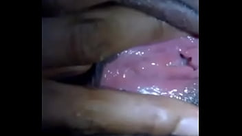 Preview 3 of Felms Tuchy - My girlfriend fingering to make me cum