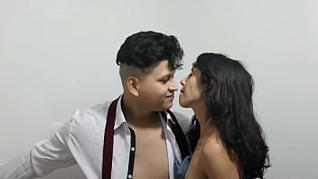 Preview 2 of Flat Breasted Girl Dp Fuck Video - ESTABA CACHONDA Y ME FOLLE AL PROFESOR DESPUES DE CLASES