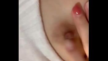 Preview 4 of Gut Bulge - 这少妇真是诱惑
