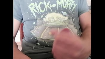 Preview 3 of Sexo En La Prepa Con Mi Amiga - rick and morty shirt