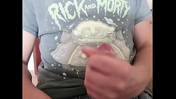 Preview 1 of Sexo En La Prepa Con Mi Amiga - rick and morty shirt