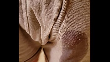Preview 1 of Mallu Ebony - Pee dripping down my leg