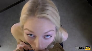 Preview 4 of Wwwbarzzarsecom - LOAN4K. Agente de pr&eacute_stamos penetra el co&ntilde_o apretado y le da un cr&eacute_dito a la chica